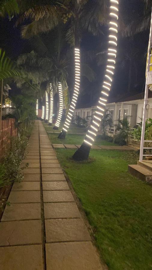 Arabian Sea Beach Resort Morjim Eksteriør bilde